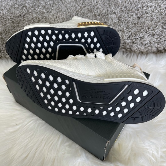 Adidas NMD R1 - Picture 7 of 12